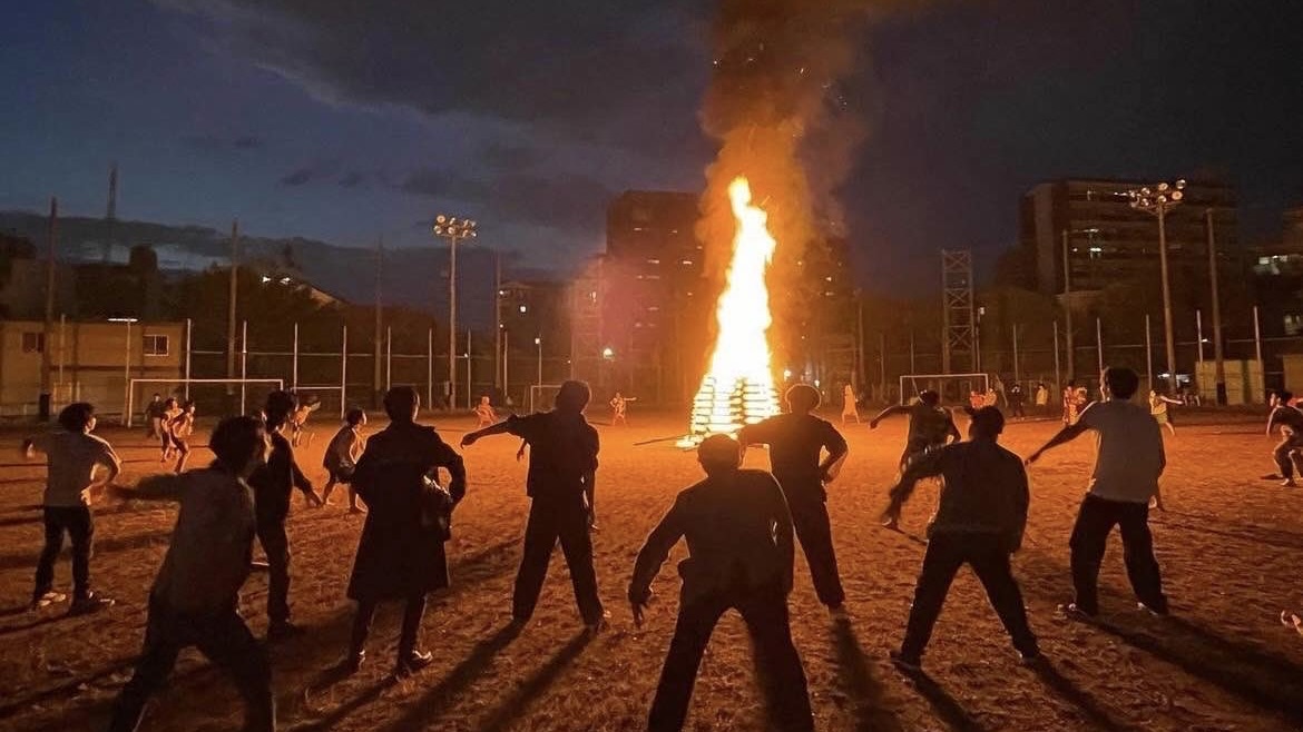 6. 火祭による踊り